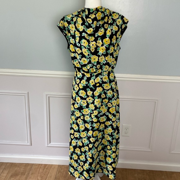 NWT Ann Taylor Floral Mock Neck Midi Flare Dress Floral Size 12 Black Yellow - Picture 3 of 15